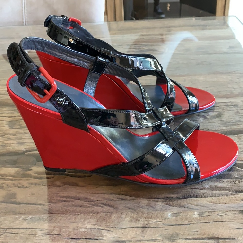 Stuart Weitzman Wedges Red and Black